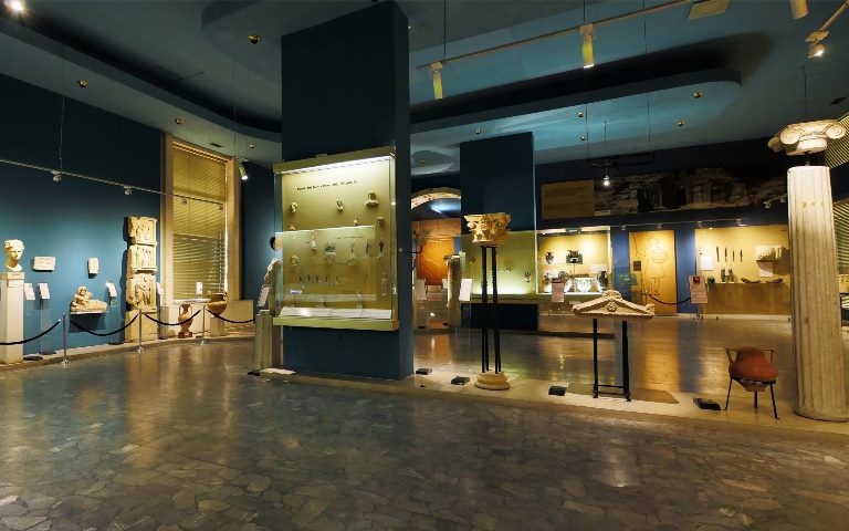 En el corazón de Tirana, la capital de Albania, se encuentra el Museo Nacional de Historia
